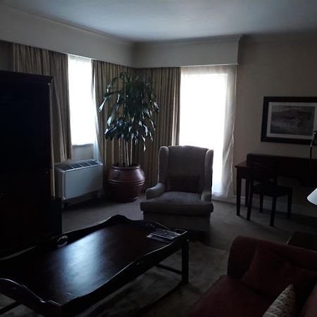 Southern Sun Mbombela Екстериор снимка