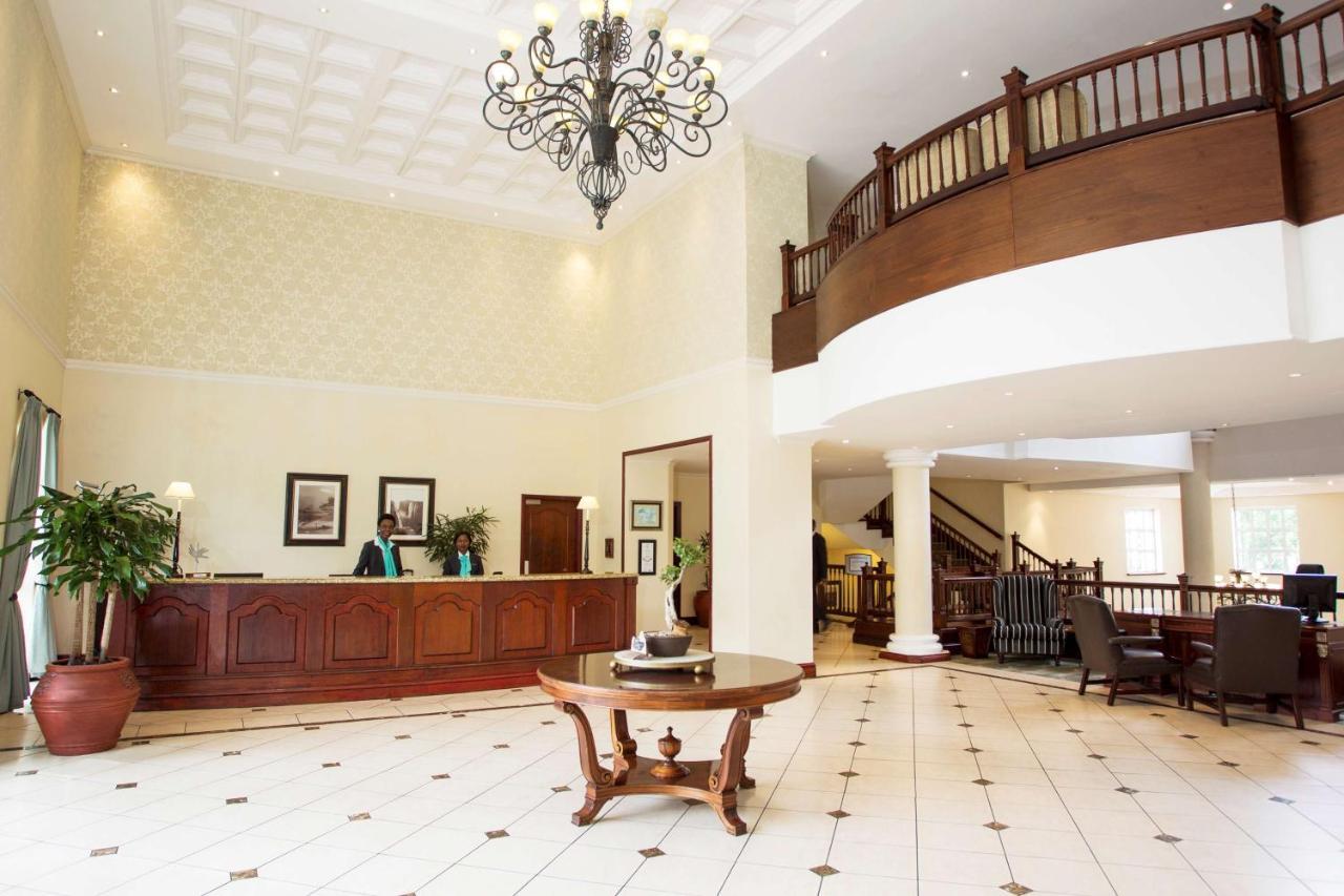 Southern Sun Mbombela Екстериор снимка