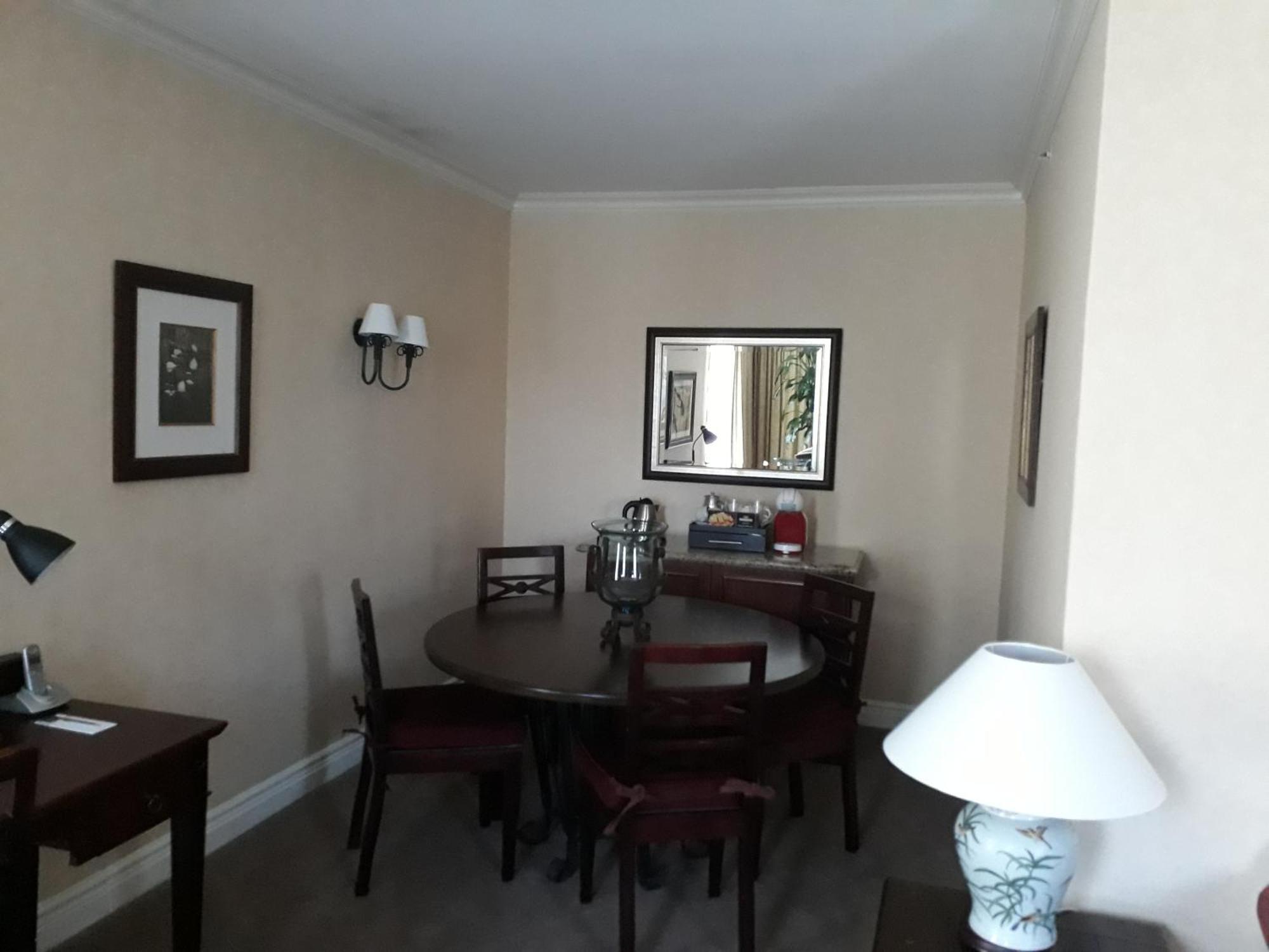 Southern Sun Mbombela Екстериор снимка