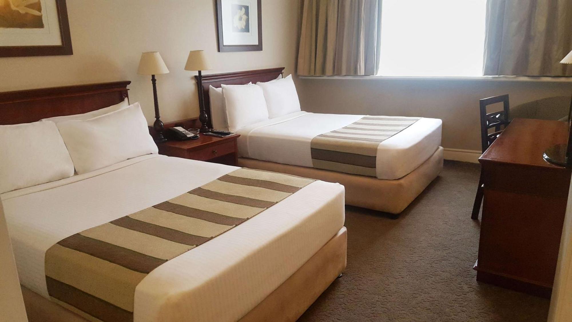 Southern Sun Mbombela Екстериор снимка